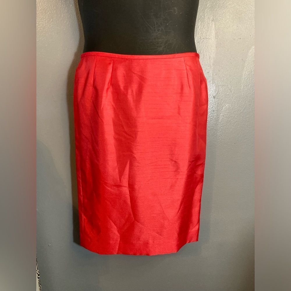 Kasper silky red pencil skirt